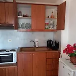 Jonny Apartmán Ksamil