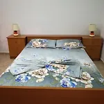 Jonny Apartmán *