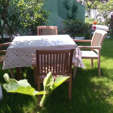 Apartament Jonny Ksamil