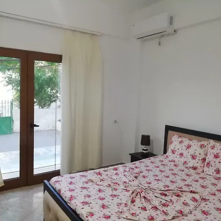 Skrapalli Apartment *