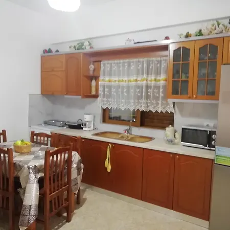 Skrapalli Apartment Ksamil
