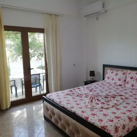 Skrapalli Apartment