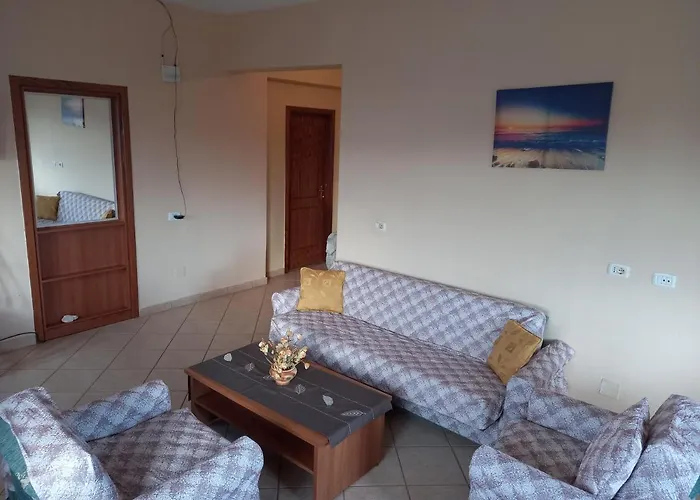 Jonny * 卡萨米尔