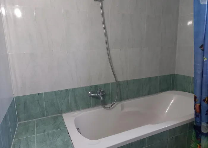 Jonny * 卡萨米尔